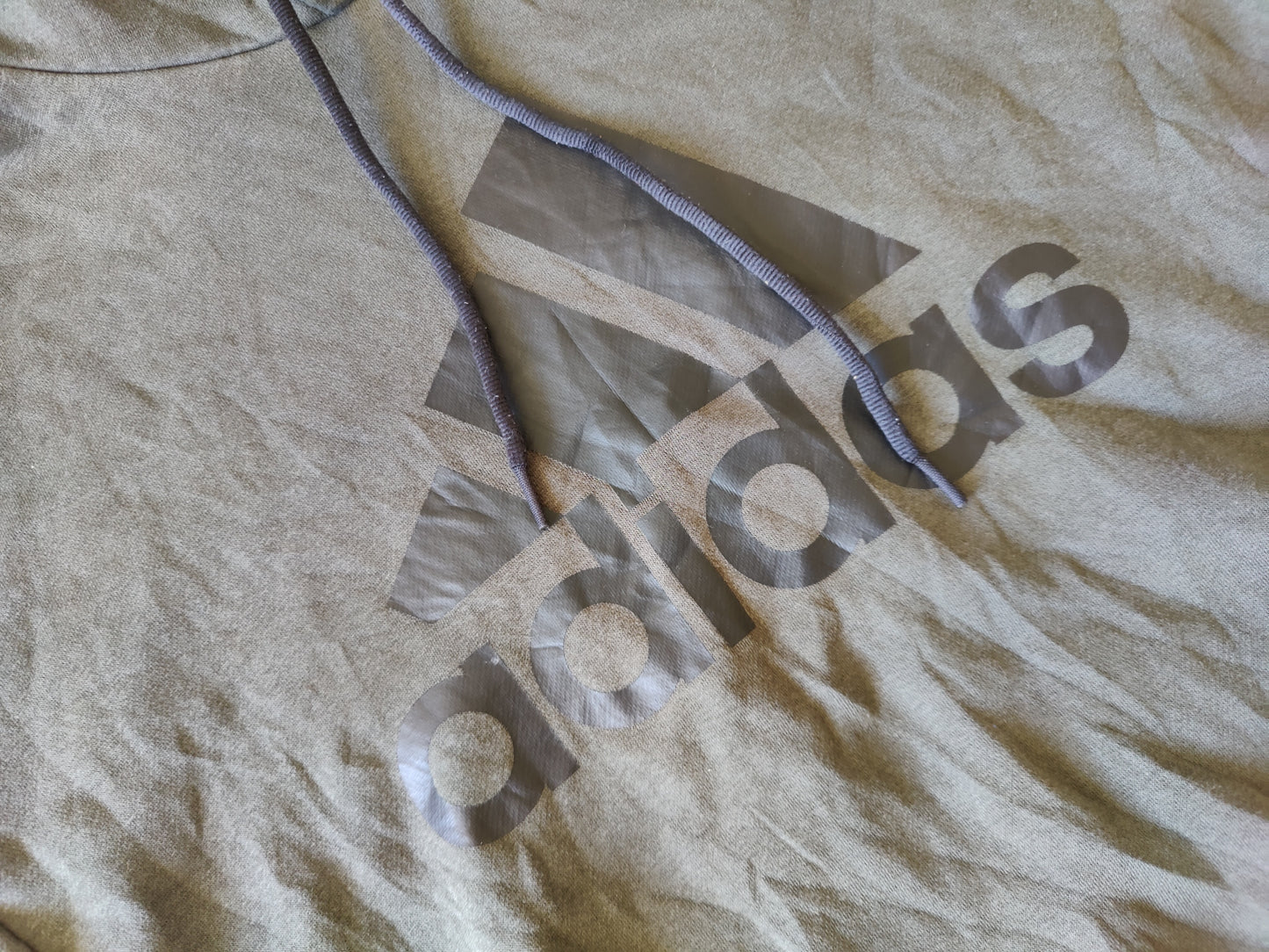 Hoodie Adidas Essentials - Marron Kaki / Terreux - Taille L (44/46) - Très Bon État