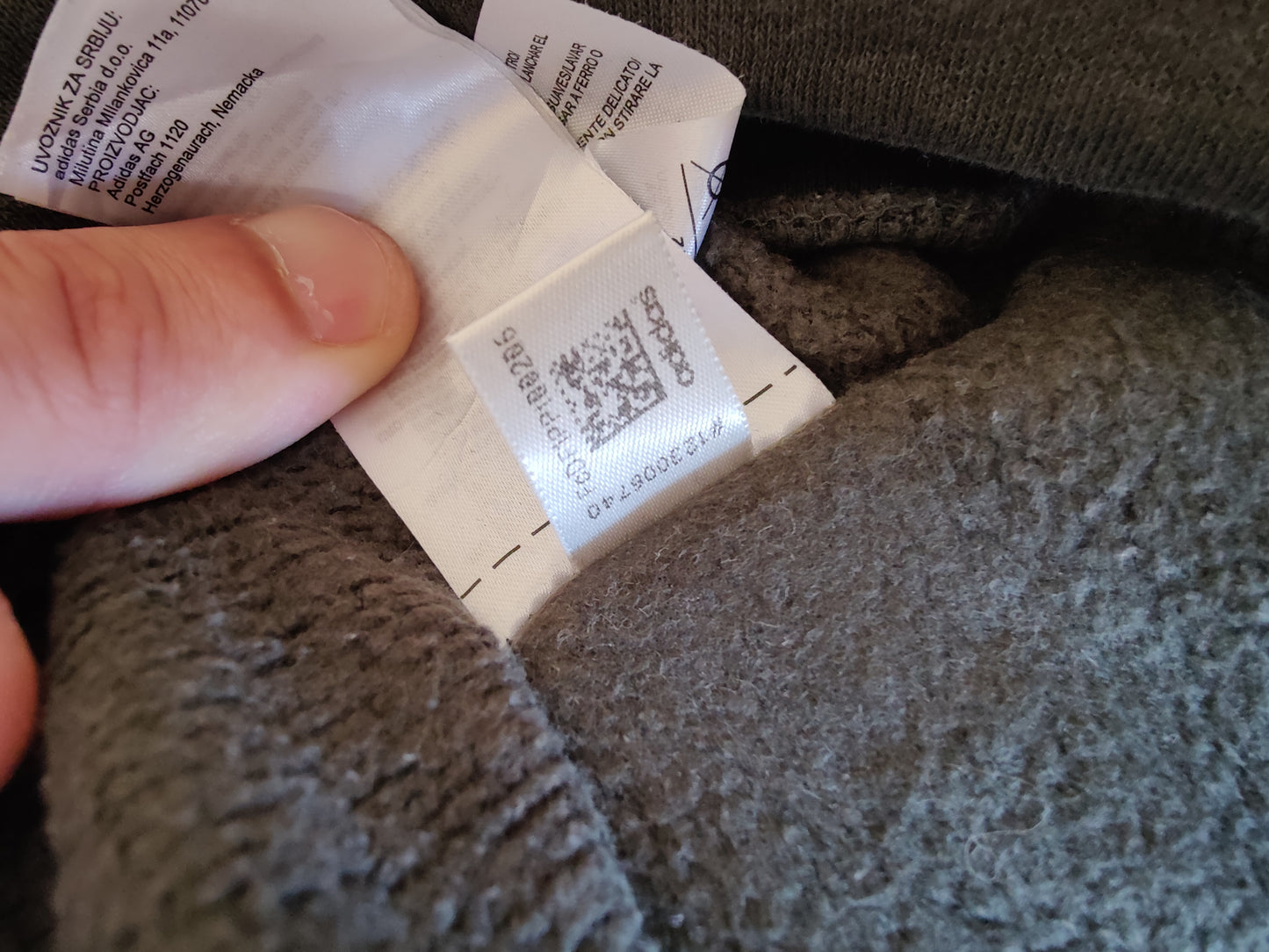 Hoodie Adidas Essentials - Marron Kaki / Terreux - Taille L (44/46) - Très Bon État